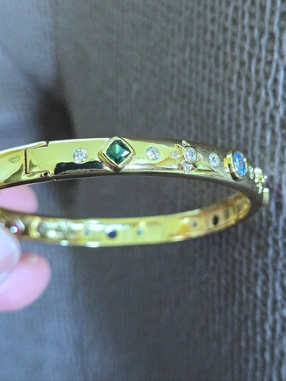 Zeyzey Thin Gold💛 Hinged Bracelet with Cubic Zirconias💎 - NWT - Picture 4 of 16